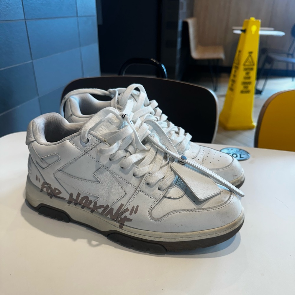 Off White Sneakers “For Walking”